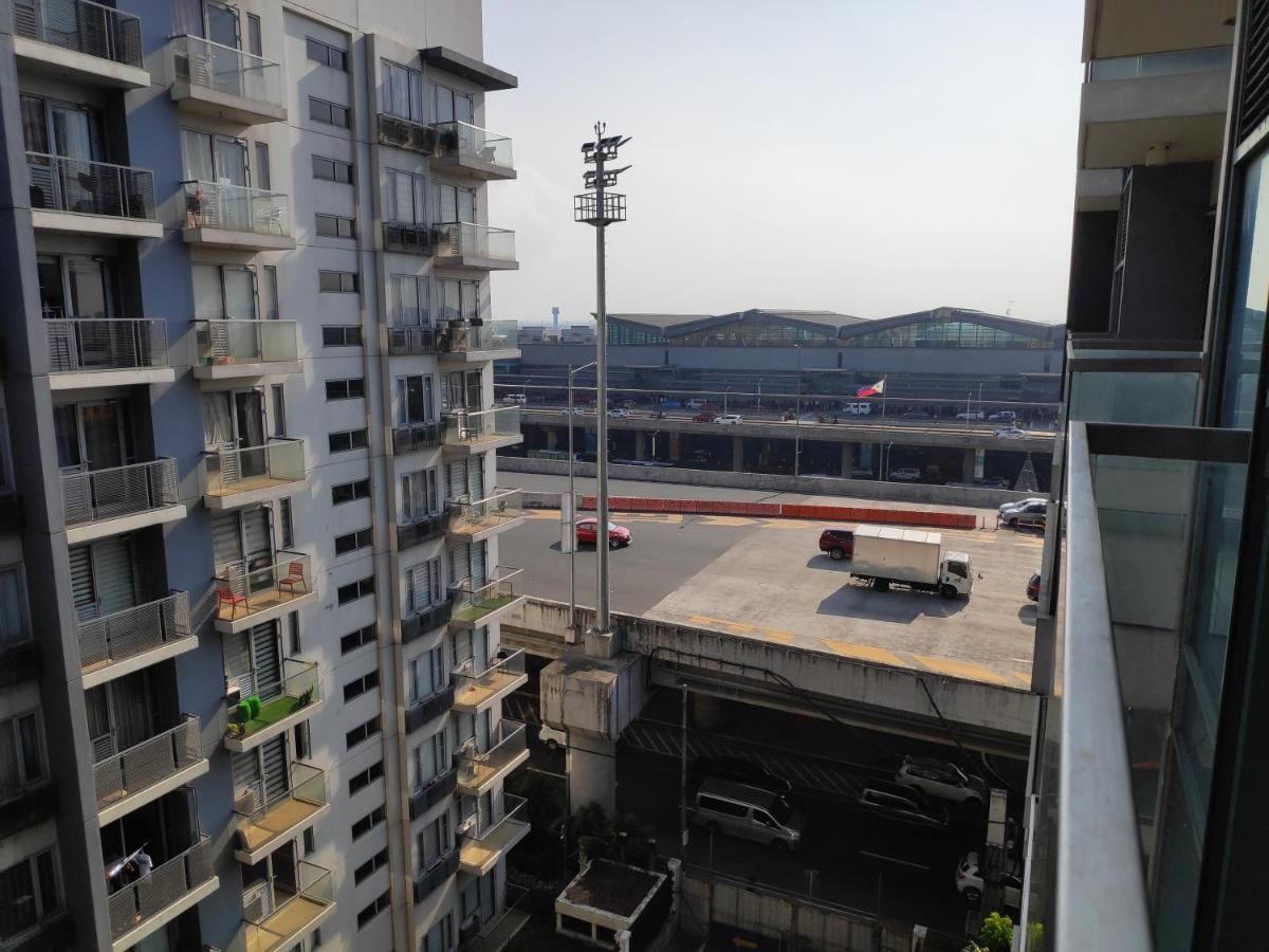 Palm Tree Condos Near Mnl Airport Terminal 3 By Elr Manila Exterior photo