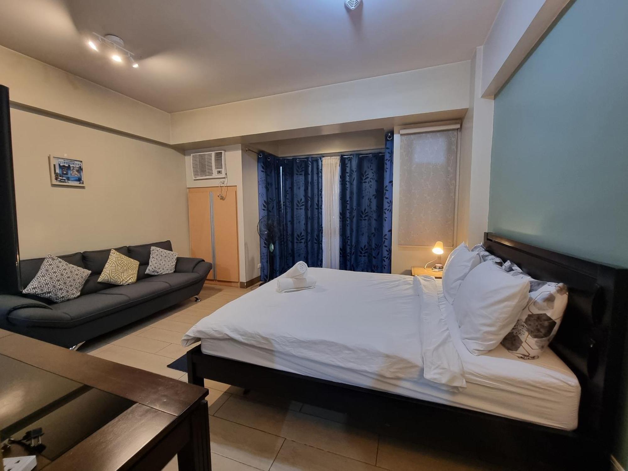 Palm Tree Condos Near Mnl Airport Terminal 3 By Elr Manila Exterior photo