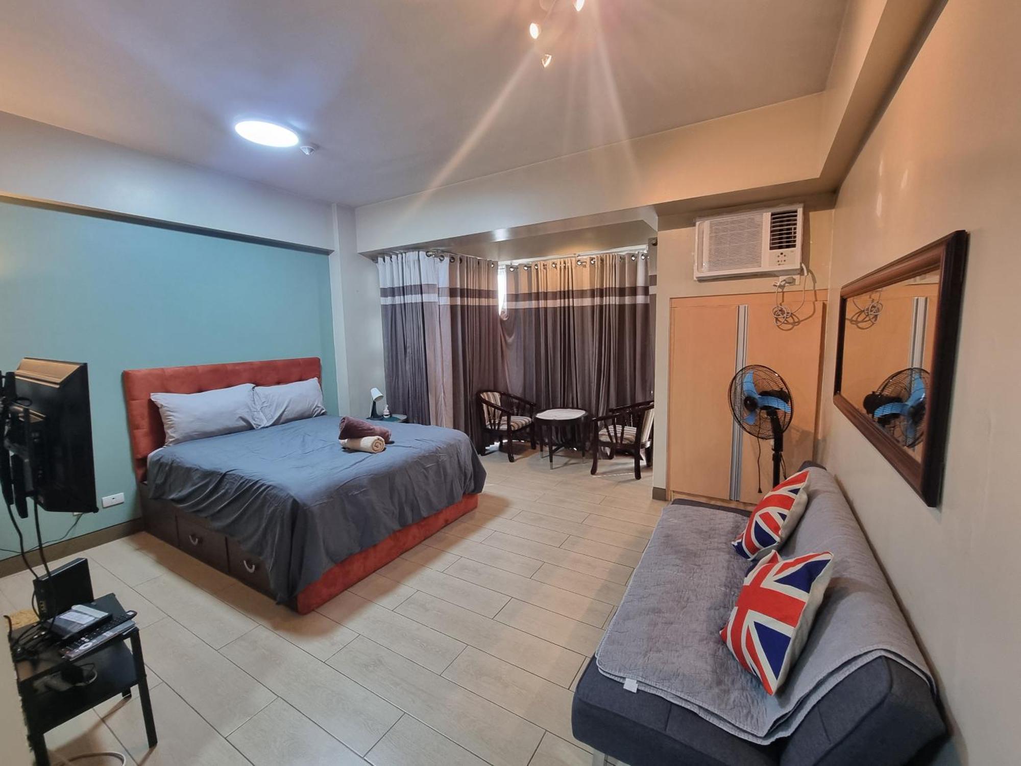 Palm Tree Condos Near Mnl Airport Terminal 3 By Elr Manila Exterior photo